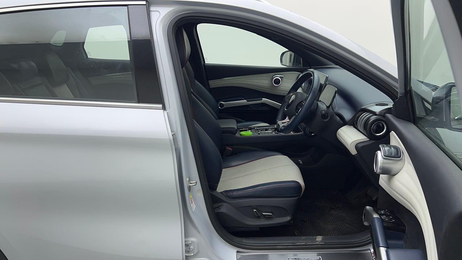 Used 2023 BYD Atto 3 Extended Range Electric Automatic interior RIGHT SIDE FRONT DOOR CABIN VIEW