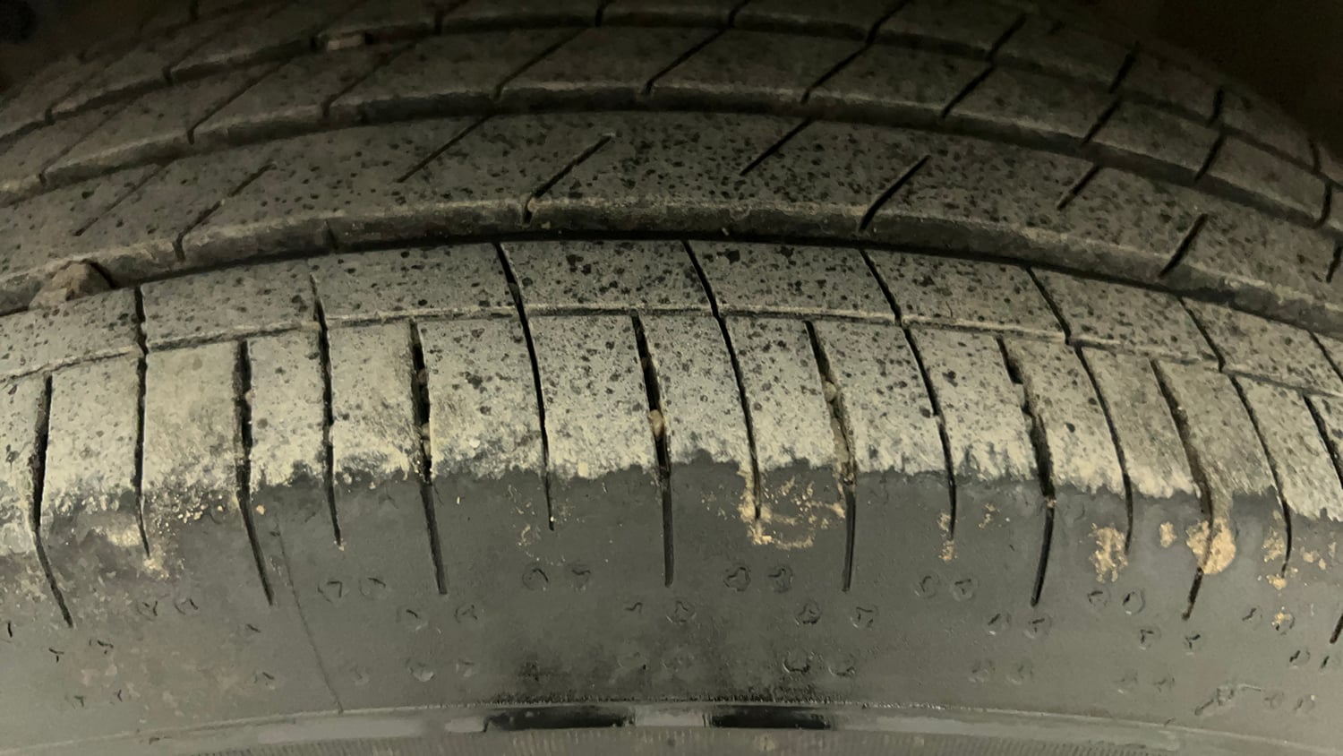 Used 2022 Toyota Urban Cruiser Premium Grade AT Petrol Automatic tyres LEFT FRONT TYRE TREAD VIEW