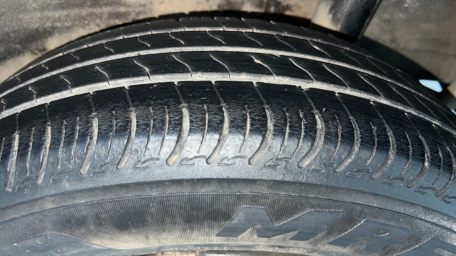 Used 2023 Maruti Suzuki Wagon R VXI 1.0 Petrol Manual tyres LEFT REAR TYRE TREAD VIEW