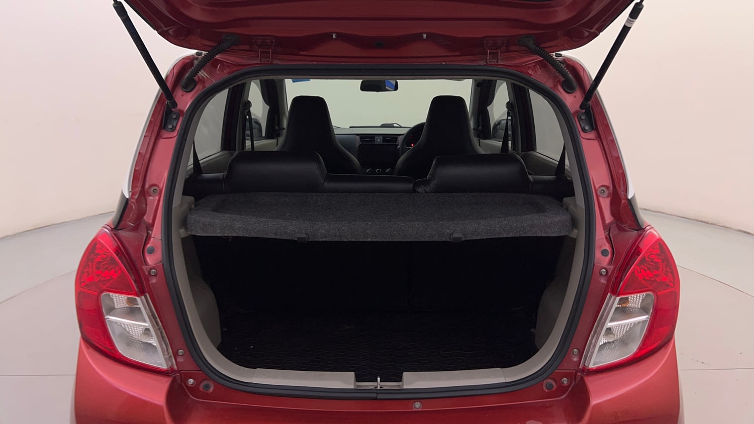 Used 2016 Maruti Suzuki Celerio VXi Petrol Manual interior DICKY INSIDE VIEW