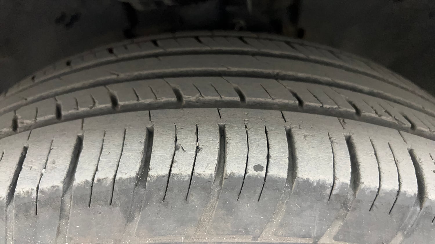 Used 2021 Tata Harrier XZ Diesel Manual tyres LEFT FRONT TYRE TREAD VIEW