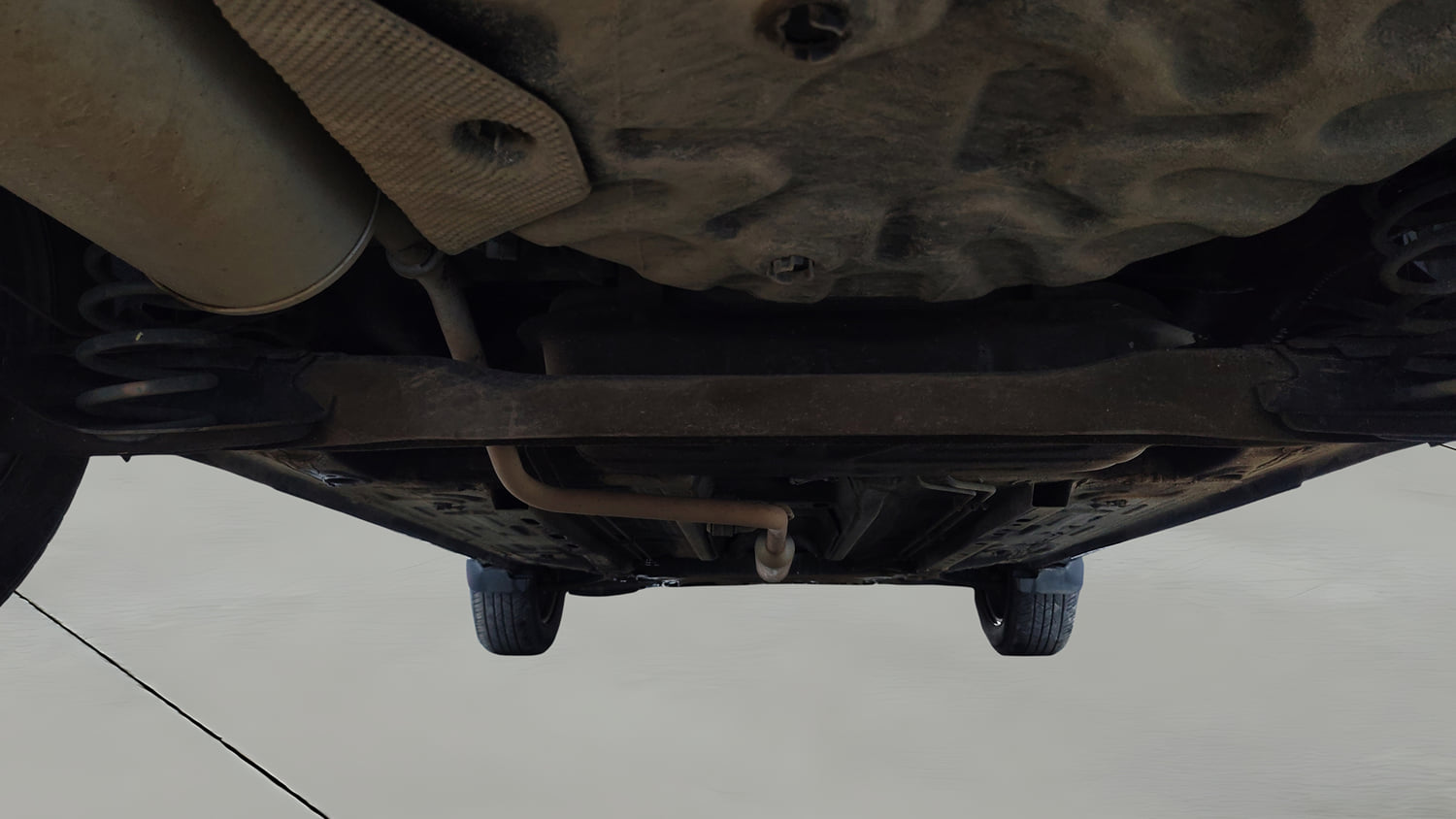 Used 2025 Nissan Magnite XE Petrol Manual extra REAR UNDERBODY VIEW (TAKEN FROM REAR)