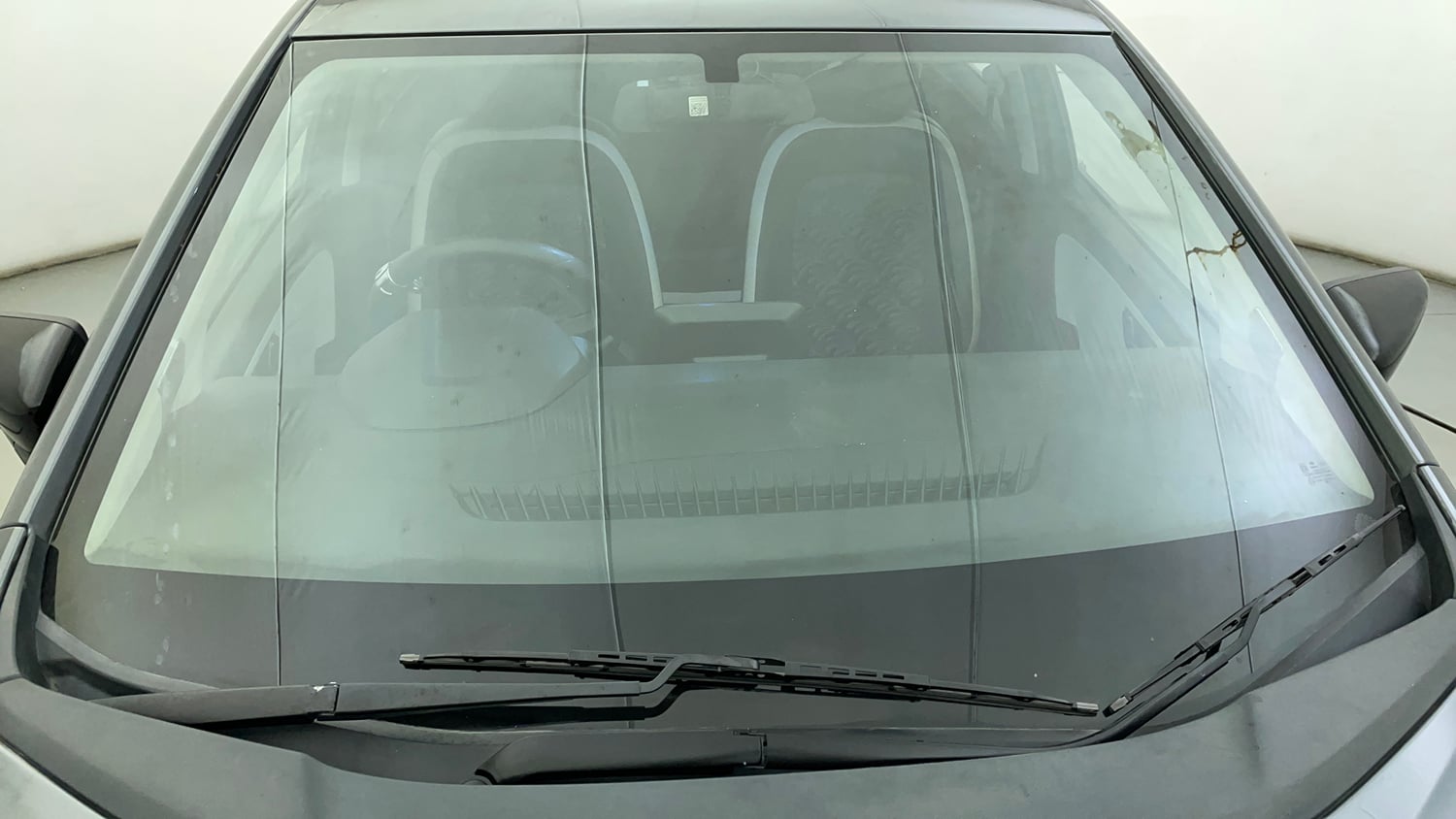 Used 2022 Tata Altroz XM Plus Petrol Petrol Manual exterior FRONT WINDSHIELD VIEW