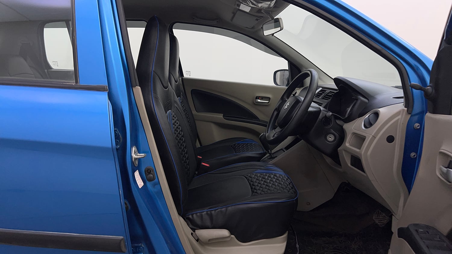 Used 2016 Maruti Suzuki Celerio VXi AMT Petrol Automatic interior RIGHT SIDE FRONT DOOR CABIN VIEW