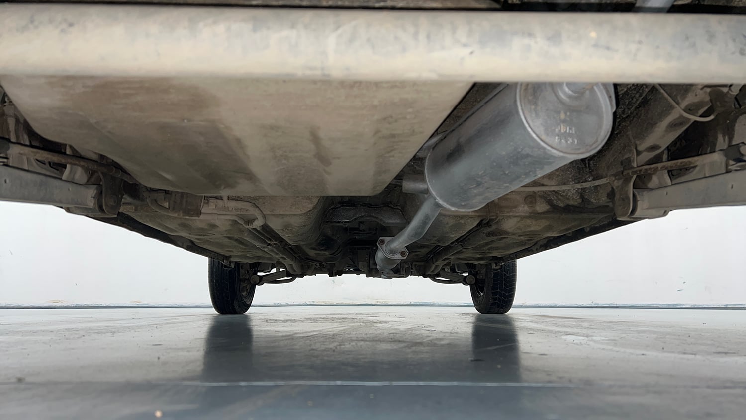 Used 2018 Maruti Suzuki Alto 800 LXi Petrol Manual extra REAR UNDERBODY VIEW (TAKEN FROM REAR)