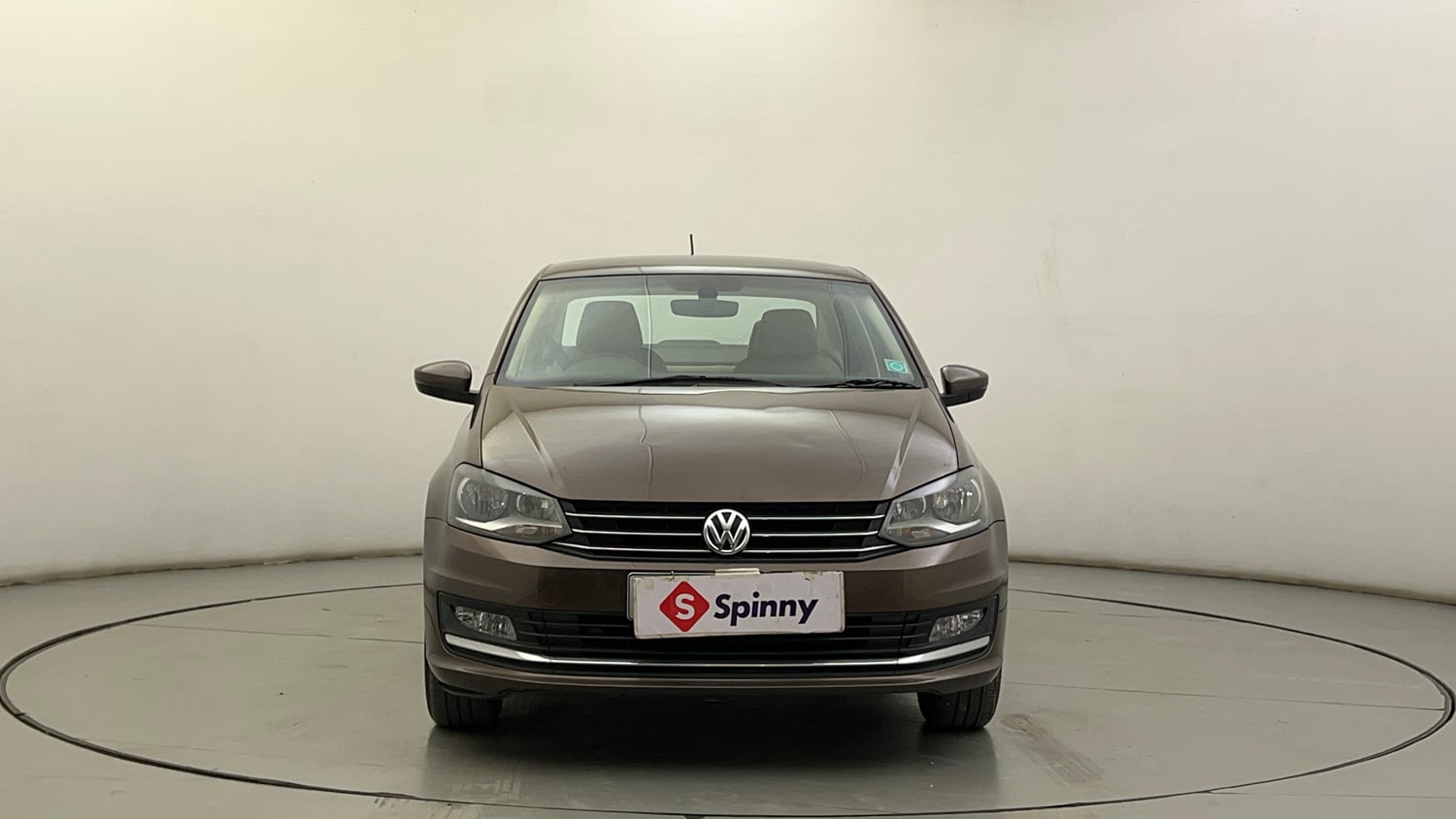 Used 2019 Volkswagen Vento Highline 1.6 (P) Petrol Manual exterior FRONT VIEW