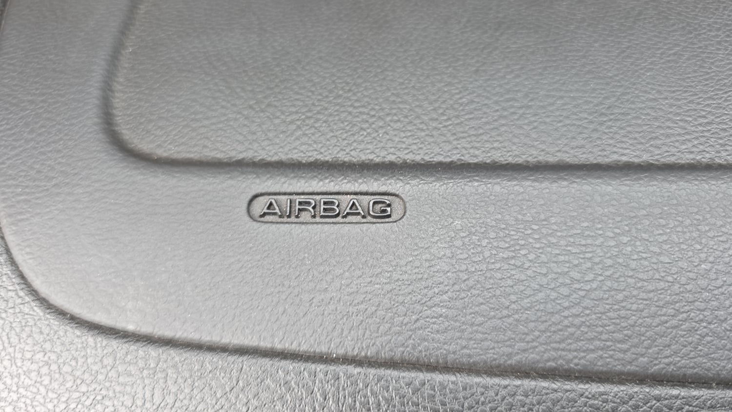 Used 2021 Ford Freestyle Titanium 1.2 Ti-VCT Petrol Manual top_features Airbags
