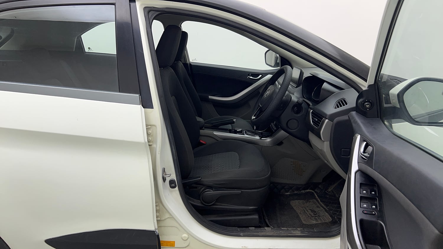 Used 2018 Tata Nexon XZA Plus Petrol Petrol Automatic interior RIGHT SIDE FRONT DOOR CABIN VIEW