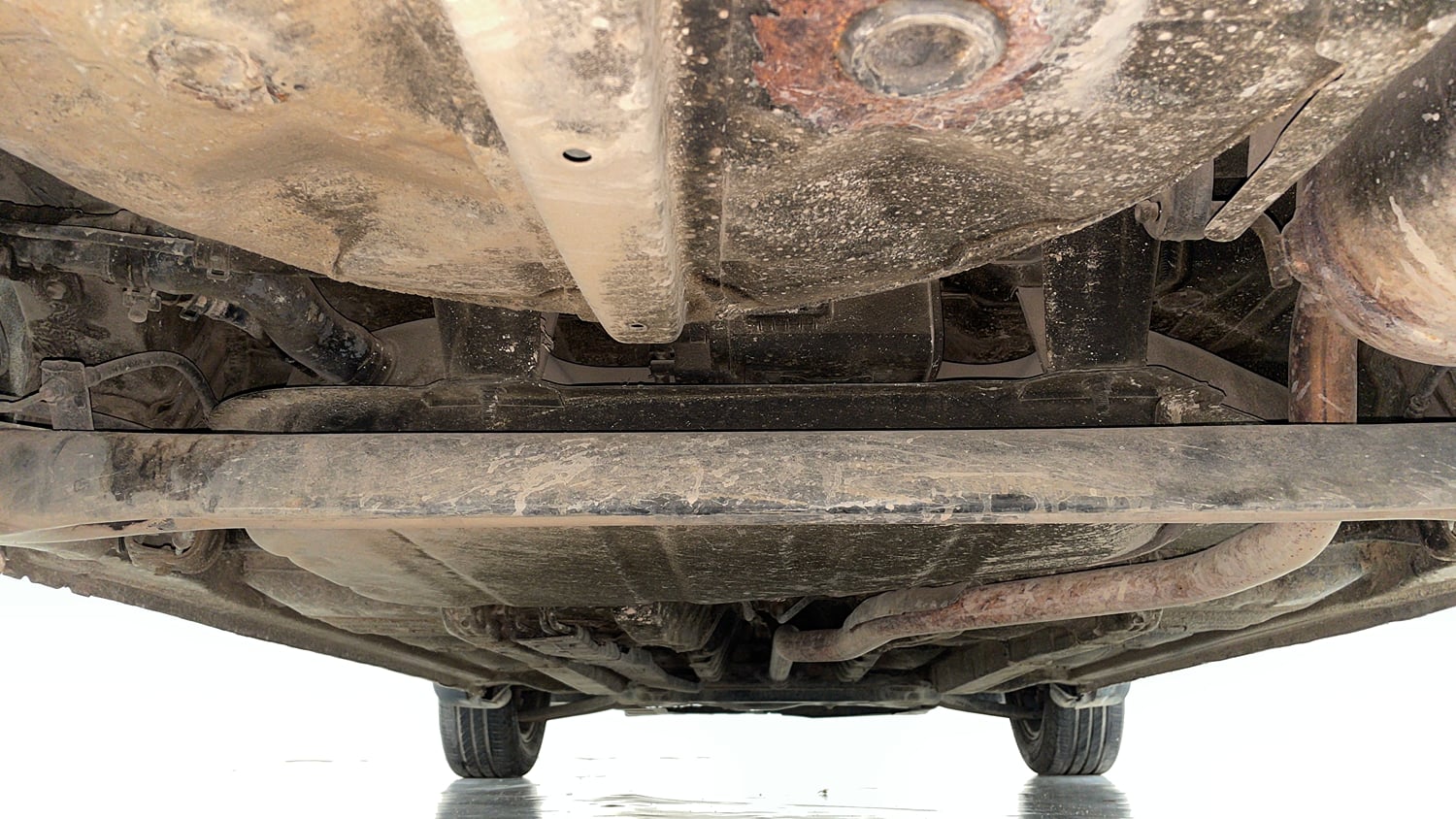 Used 2013 Hyundai i20 Asta 1.2 Petrol Manual extra REAR UNDERBODY VIEW (TAKEN FROM REAR)