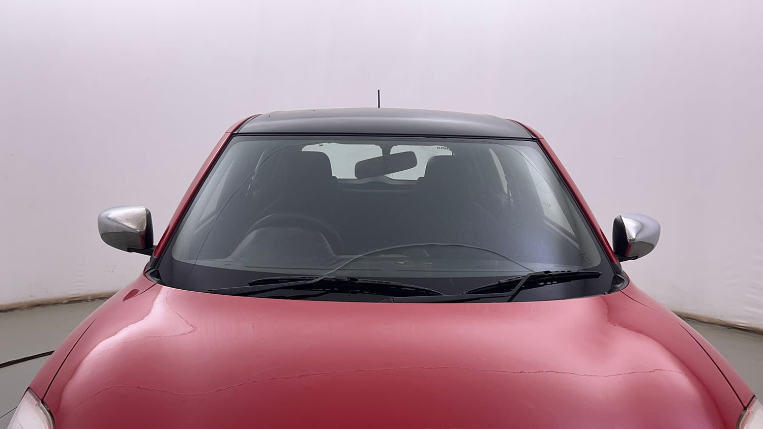 Used 2018 Maruti Suzuki Swift LXi Petrol Manual exterior FRONT WINDSHIELD VIEW