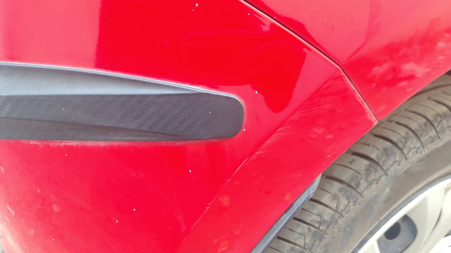 Used 2022 Maruti Suzuki Swift VXi Petrol Manual dents MINOR SCRATCH