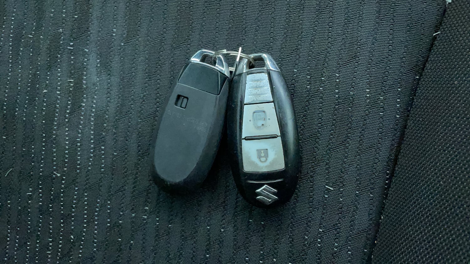 Used 2016 Maruti Suzuki Baleno Zeta 1.2 Petrol Manual extra CAR KEY VIEW