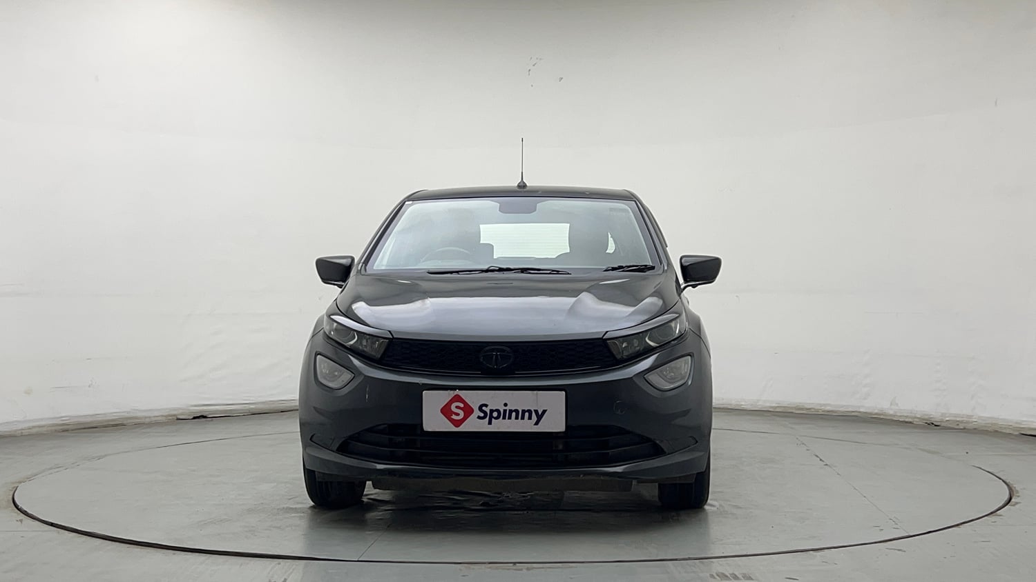 Used 2021 Tata Altroz XZ Petrol Petrol Manual exterior FRONT VIEW