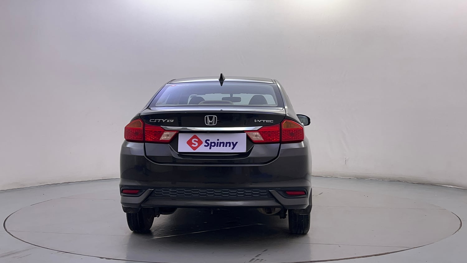 Used 2017 Honda City V Petrol Petrol Manual exterior BACK VIEW