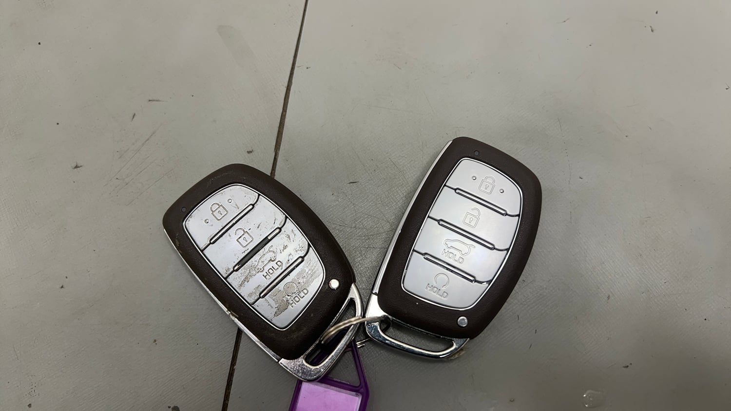 Used 2024 Hyundai Venue SX (O) 1.0 Turbo DCT Petrol Automatic extra CAR KEY VIEW