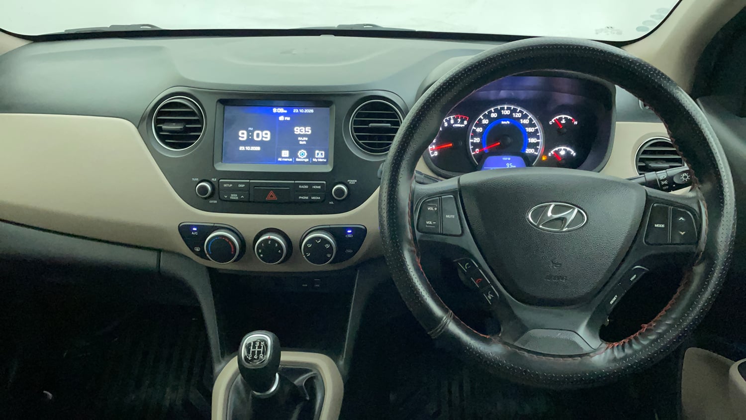 Used 2018 Hyundai Grand i10 Sportz (O) 1.2 Kappa VTVT Petrol Manual interior STEERING VIEW