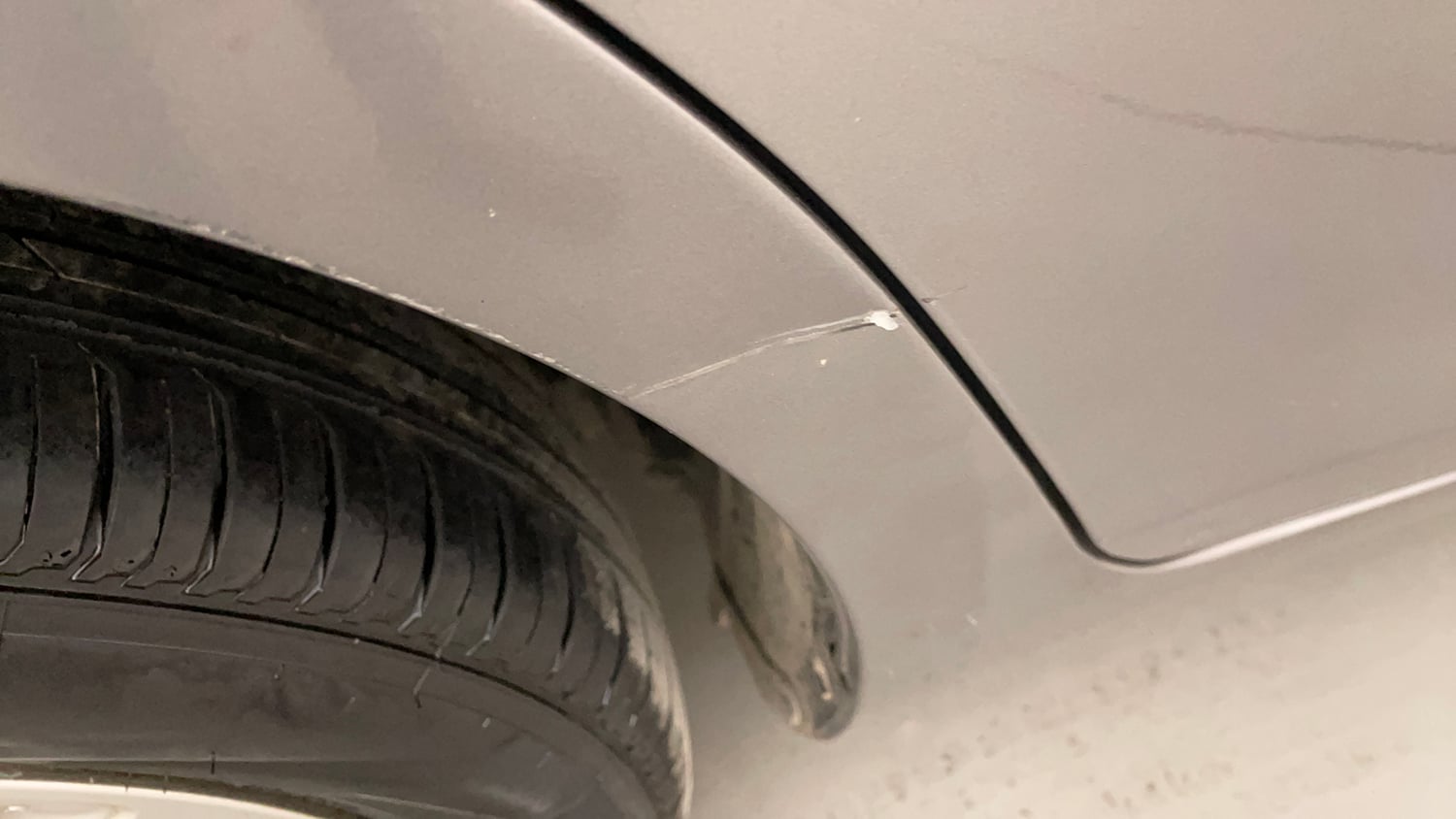 Used 2015 Maruti Suzuki Swift ZXi Petrol Manual dents MINOR DENT