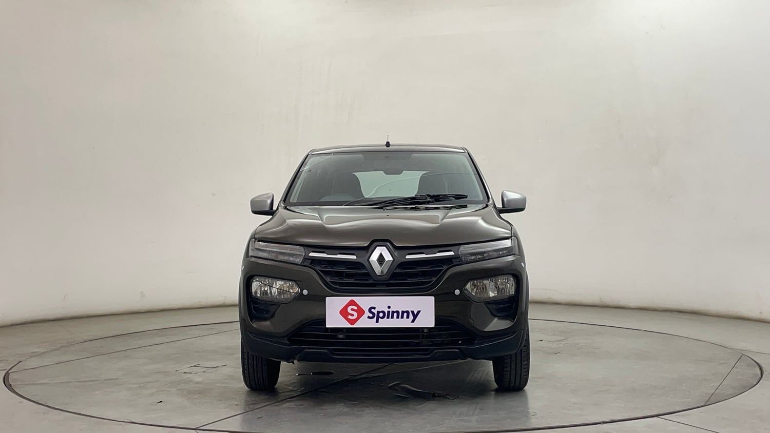 Used 2020 Renault Kwid 1.0 RXT AMT Opt Petrol Automatic exterior FRONT VIEW