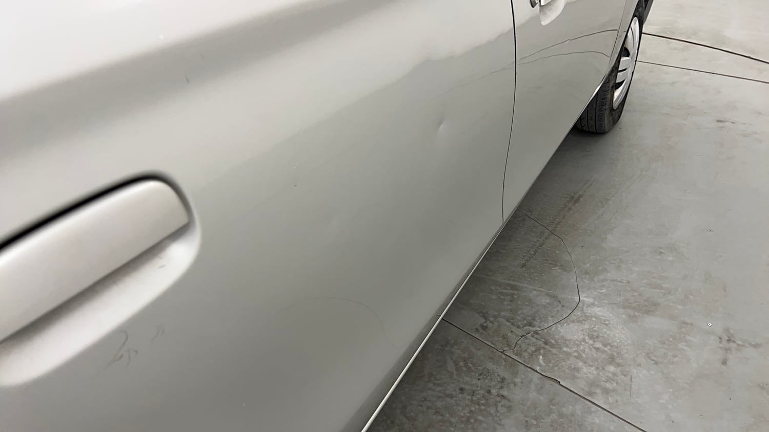 Used 2016 Maruti Suzuki Alto 800 Lxi Petrol Manual dents MINOR SCRATCH
