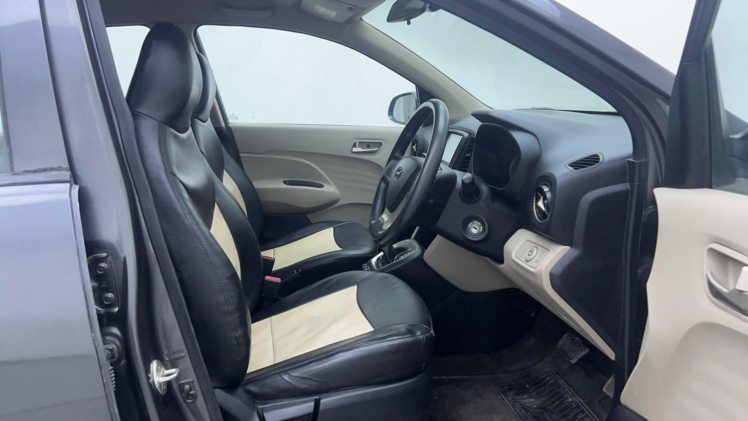 Used 2020 Hyundai Santro Sportz AMT Petrol Automatic interior RIGHT SIDE FRONT DOOR CABIN VIEW