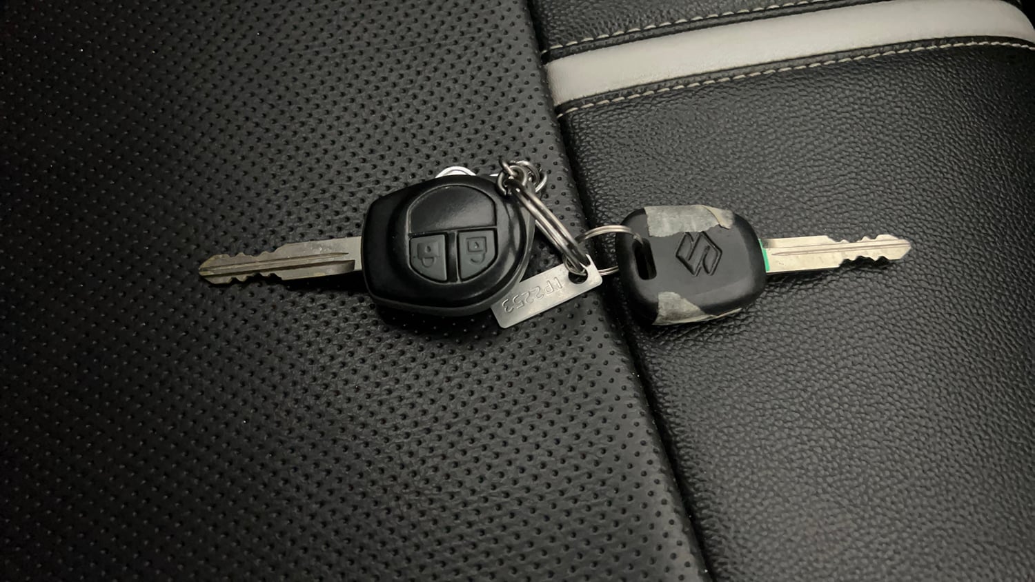 Used 2020 Maruti Suzuki Alto 800 VXi Petrol Manual extra CAR KEY VIEW