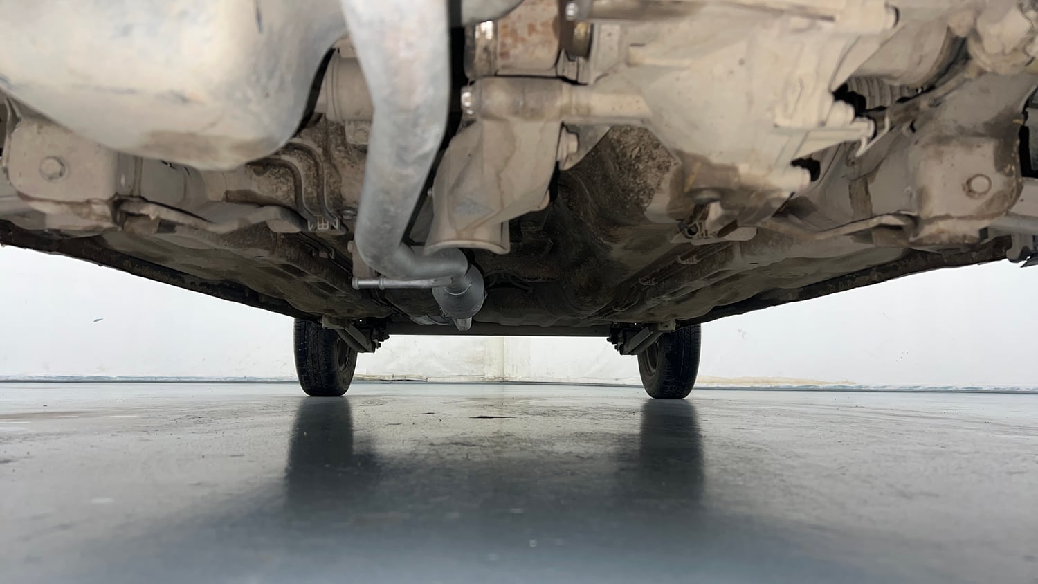 Used 2018 Maruti Suzuki Alto 800 LXi Petrol Manual extra FRONT LEFT UNDERBODY VIEW