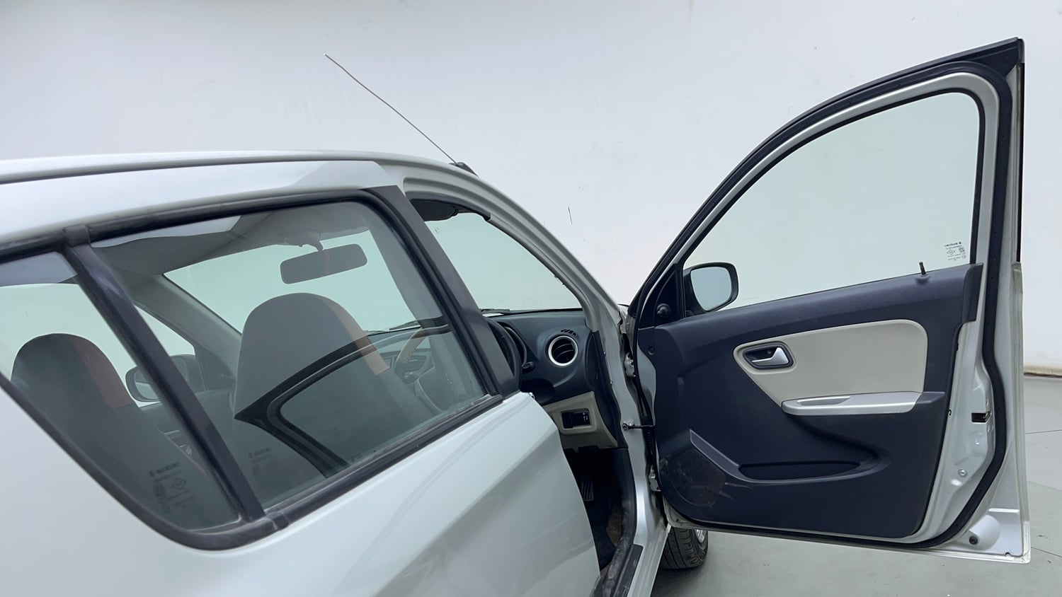 Used 2016 Maruti Suzuki Alto K10 VXi AMT Petrol Automatic interior RIGHT FRONT DOOR OPEN VIEW