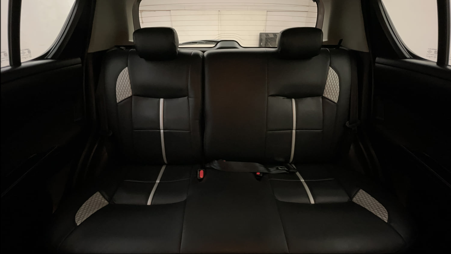 Used 2015 Maruti Suzuki Swift ZXi Petrol Manual interior REAR SEAT CONDITION VIEW
