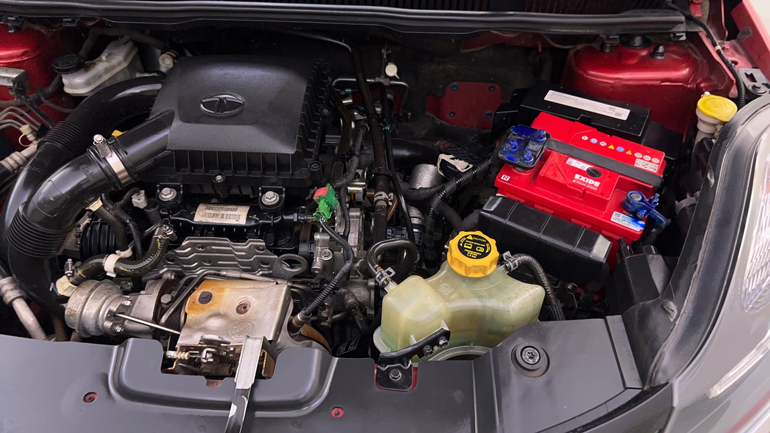 Used 2019 Tata Nexon XZA Plus Petrol Petrol Automatic engine ENGINE LEFT SIDE VIEW