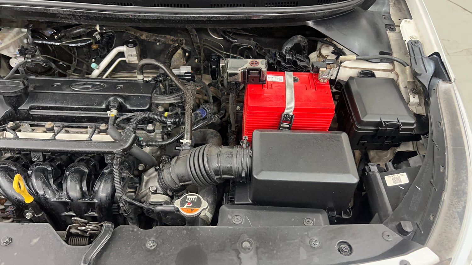 Used 2015 Hyundai Elite i20 Asta 1.2 Petrol Manual engine ENGINE LEFT SIDE VIEW