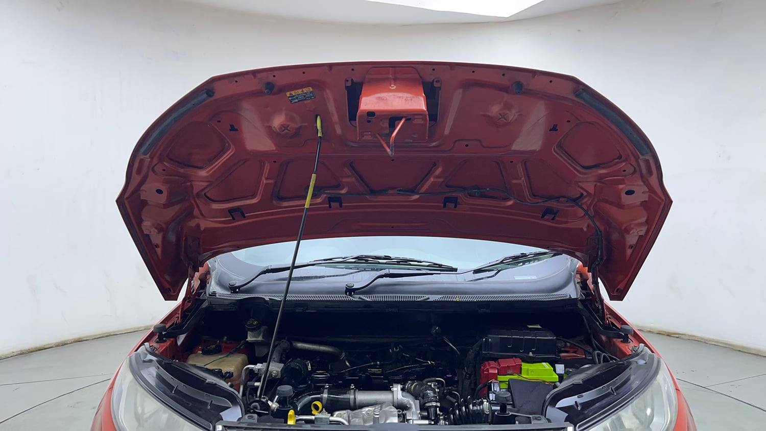 Used 2017 Ford EcoSport Trend+ 1.5L TDCi Diesel Manual engine ENGINE & BONNET OPEN FRONT VIEW