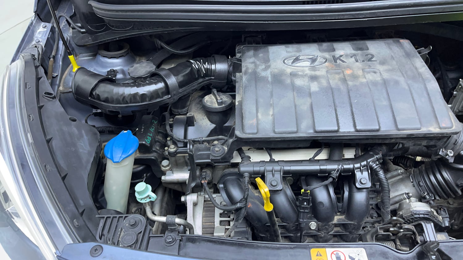 Used 2014 Hyundai Xcent SX 1.2 (O) Petrol Manual engine ENGINE RIGHT SIDE VIEW