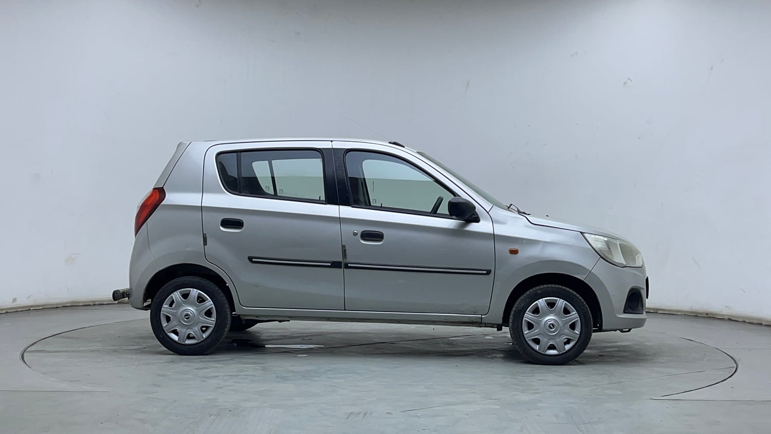 Used 2016 Maruti Suzuki Alto K10 VXi AMT Petrol Automatic exterior RIGHT SIDE VIEW