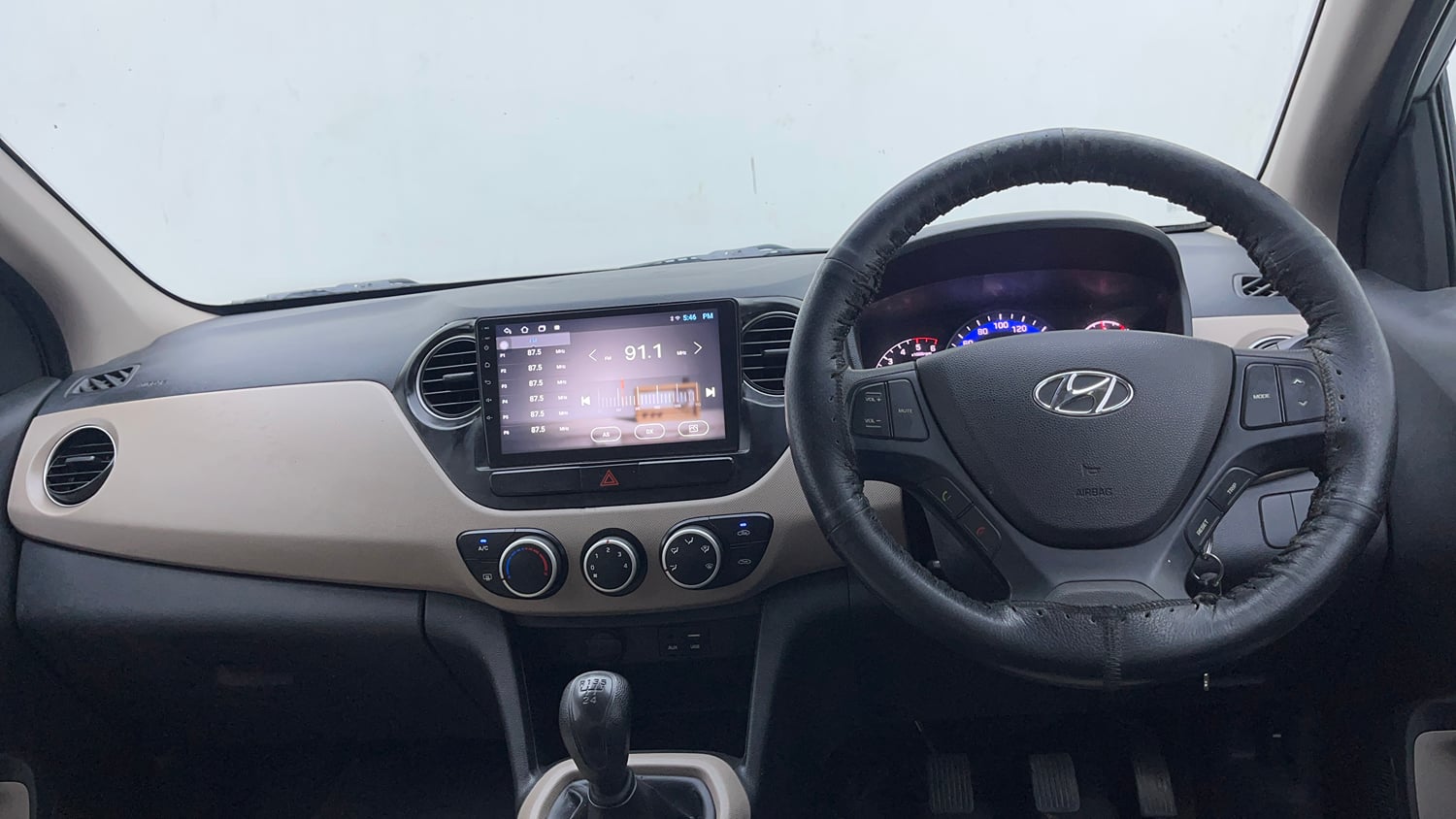 Used 2019 Hyundai Xcent S CRDi Diesel Manual interior DASHBOARD VIEW