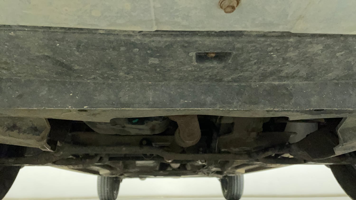 Used 2020 Tata Tiago XZ Petrol Manual extra FRONT LEFT UNDERBODY VIEW