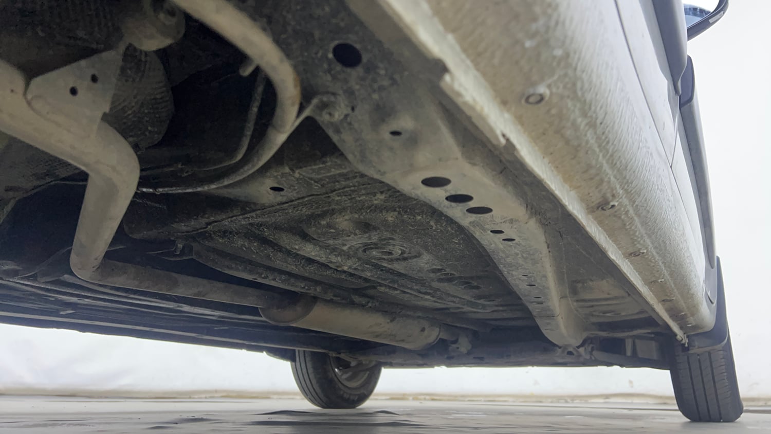 Used 2025 Maruti Suzuki Wagon R ZXI Plus 1.2 AGS Petrol Automatic extra REAR RIGHT UNDERBODY VIEW