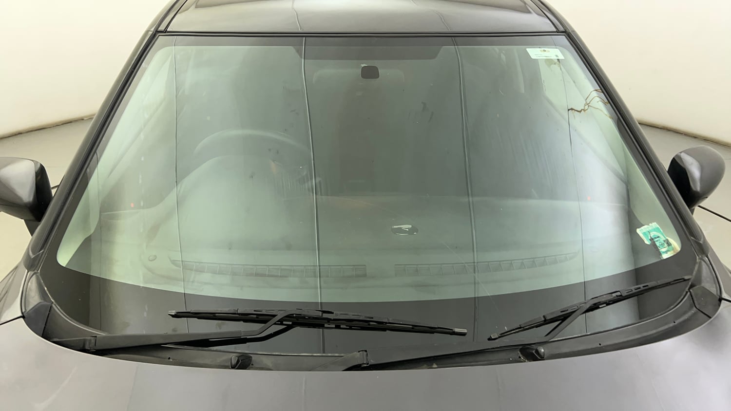 Used 2017 Maruti Suzuki Baleno Delta 1.2 Petrol Manual exterior FRONT WINDSHIELD VIEW