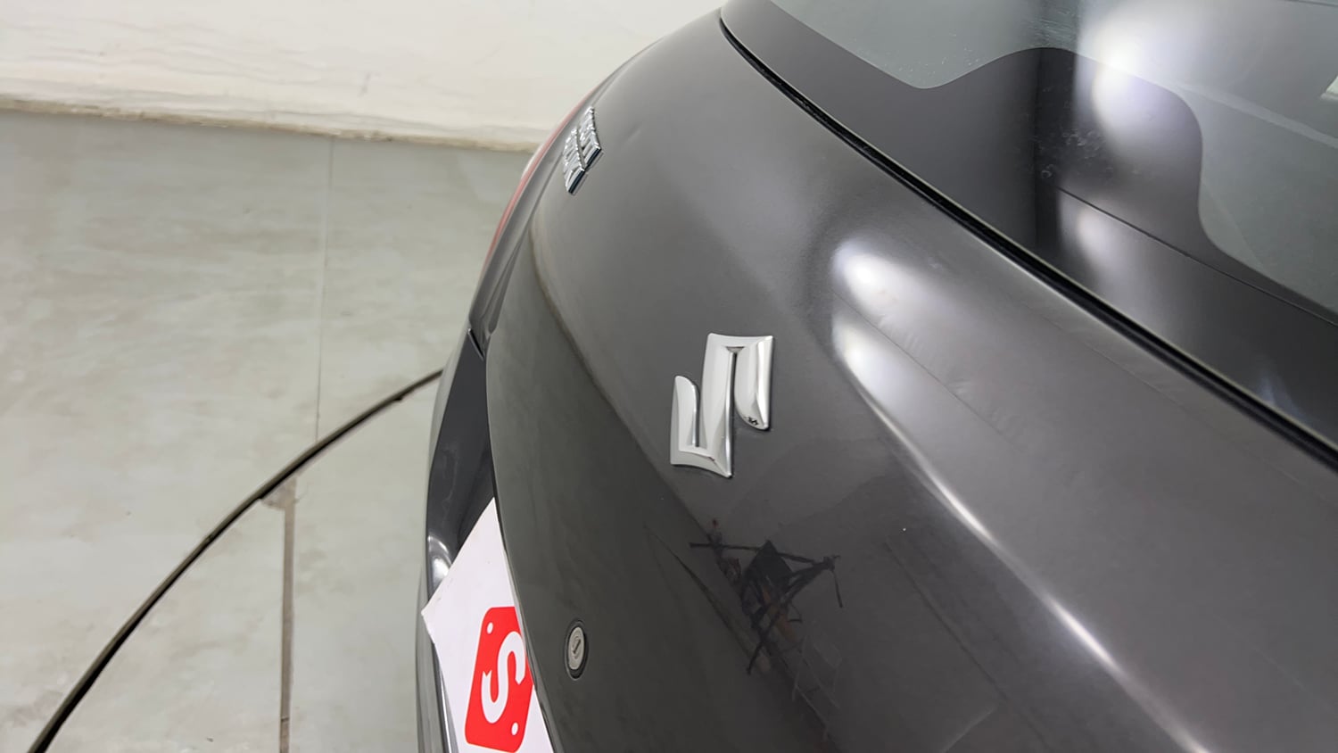 Used 2018 Maruti Suzuki Swift VXI (O) Petrol Manual dents MINOR SCRATCH