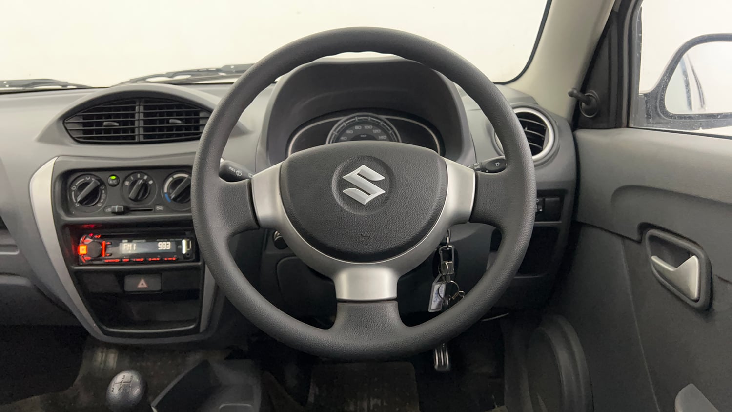 Used 2016 Maruti Suzuki Alto 800 Lxi Petrol Manual interior STEERING VIEW