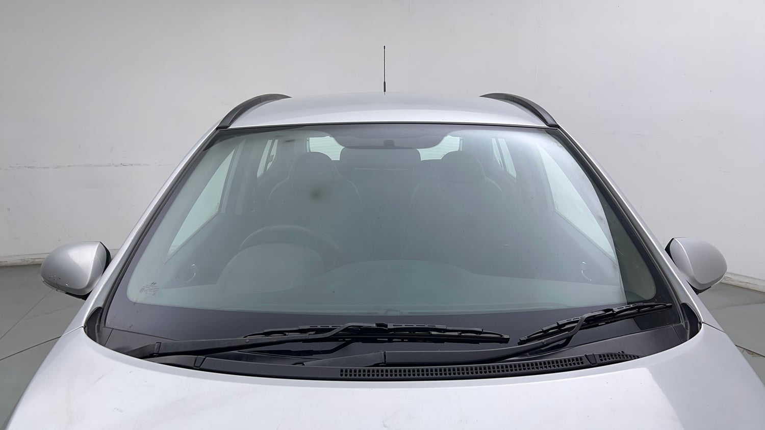 Used 2015 Hyundai Grand i10 Sportz 1.2 Kappa VTVT Petrol Manual exterior FRONT WINDSHIELD VIEW