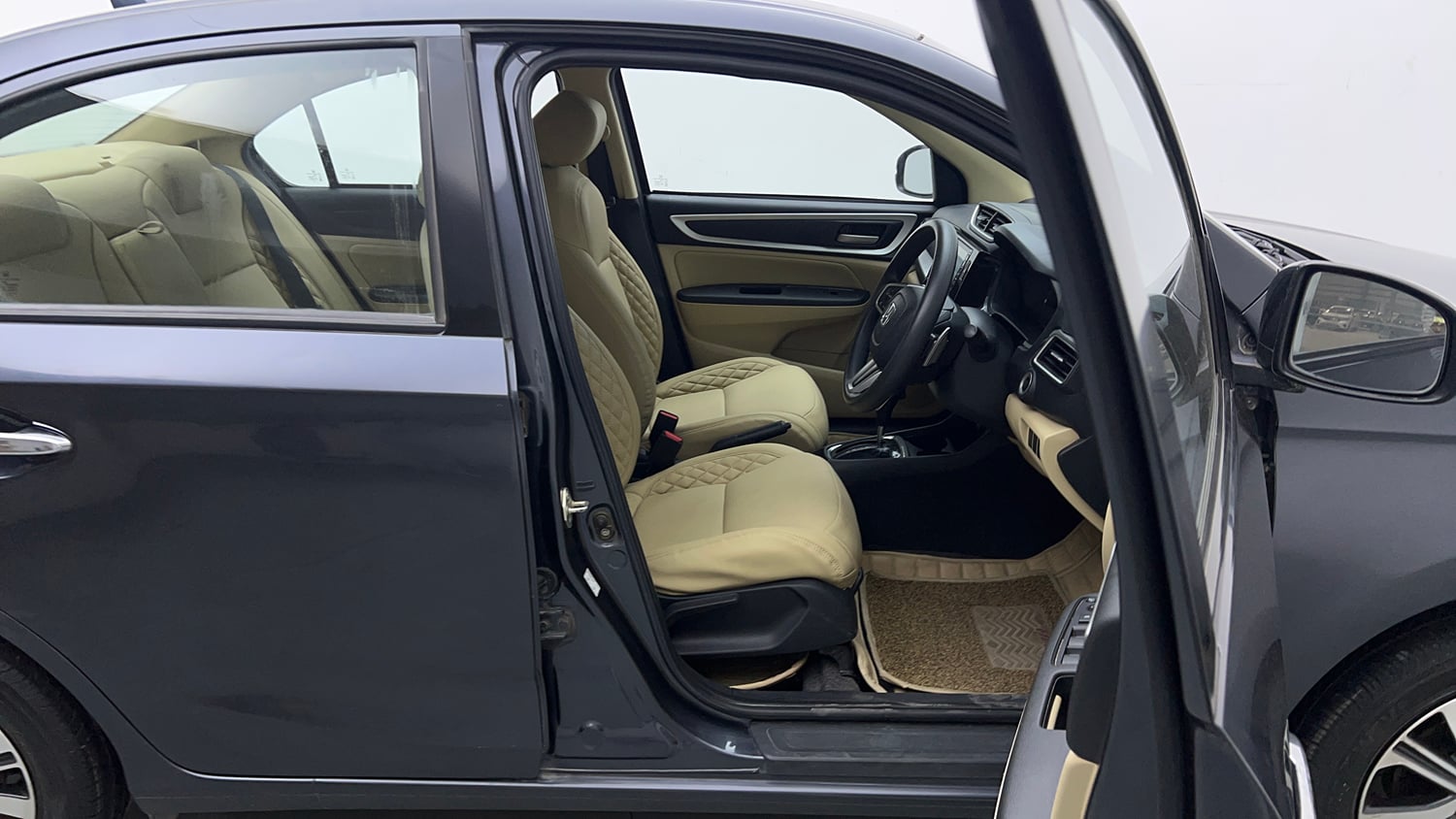 Used 2023 Honda Amaze VX 1.2 Petrol CVT Petrol Automatic interior RIGHT SIDE FRONT DOOR CABIN VIEW