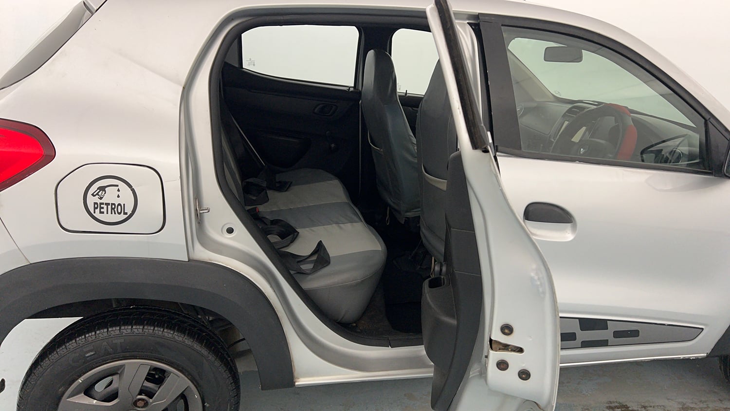 Used 2018 Renault Kwid 1.0 RXT Opt Petrol Manual interior RIGHT SIDE REAR DOOR CABIN VIEW