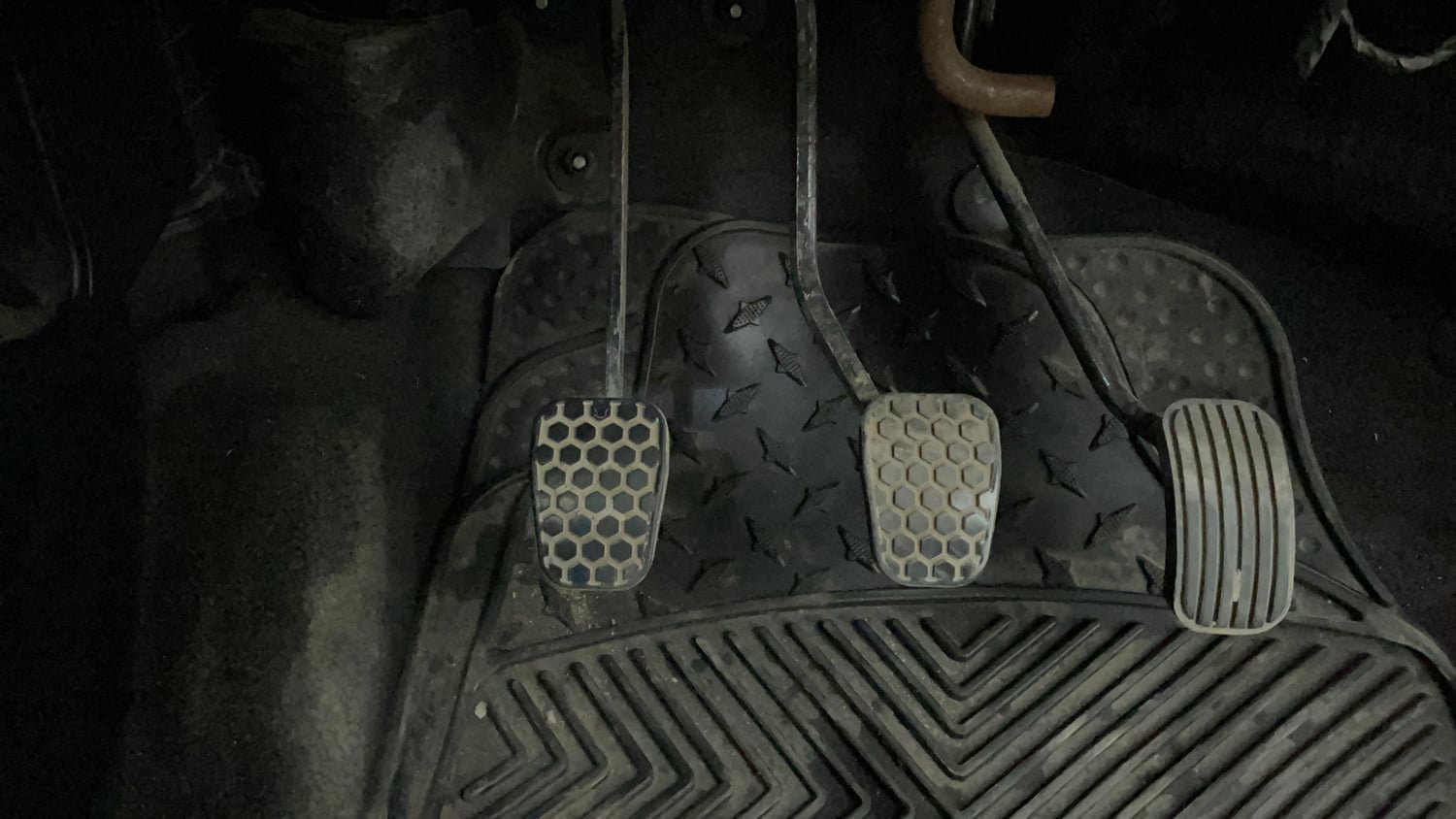 Used 2020 Tata Tiago XZ Petrol Manual interior PEDALS VIEW