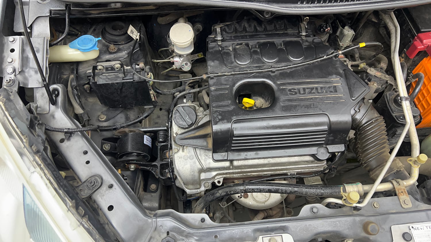 Used 2015 Maruti Suzuki Wagon R LXI CNG Cng Manual engine ENGINE RIGHT SIDE VIEW