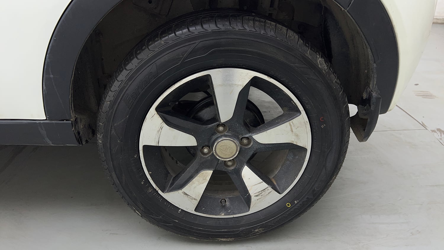 Used 2018 Tata Nexon XZA Plus Petrol Petrol Automatic tyres LEFT REAR TYRE RIM VIEW