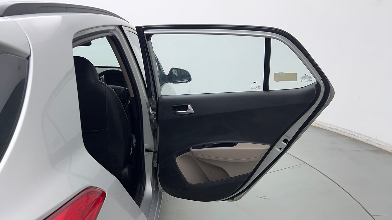 Used 2015 Hyundai Grand i10 Sportz 1.2 Kappa VTVT Petrol Manual interior RIGHT REAR DOOR OPEN VIEW