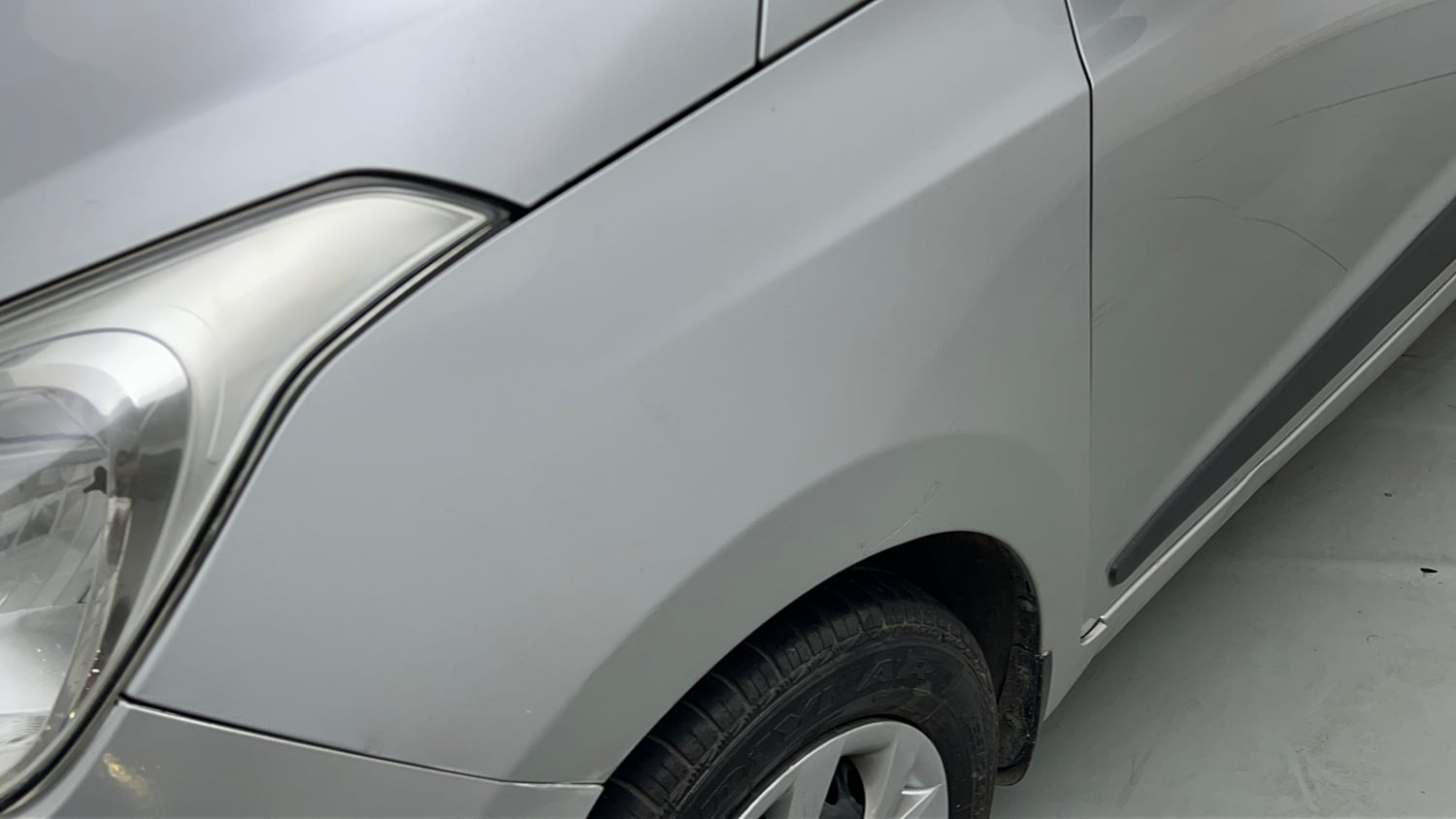 Used 2015 Hyundai Grand i10 Sportz 1.2 Kappa VTVT Petrol Manual dents MINOR DENT