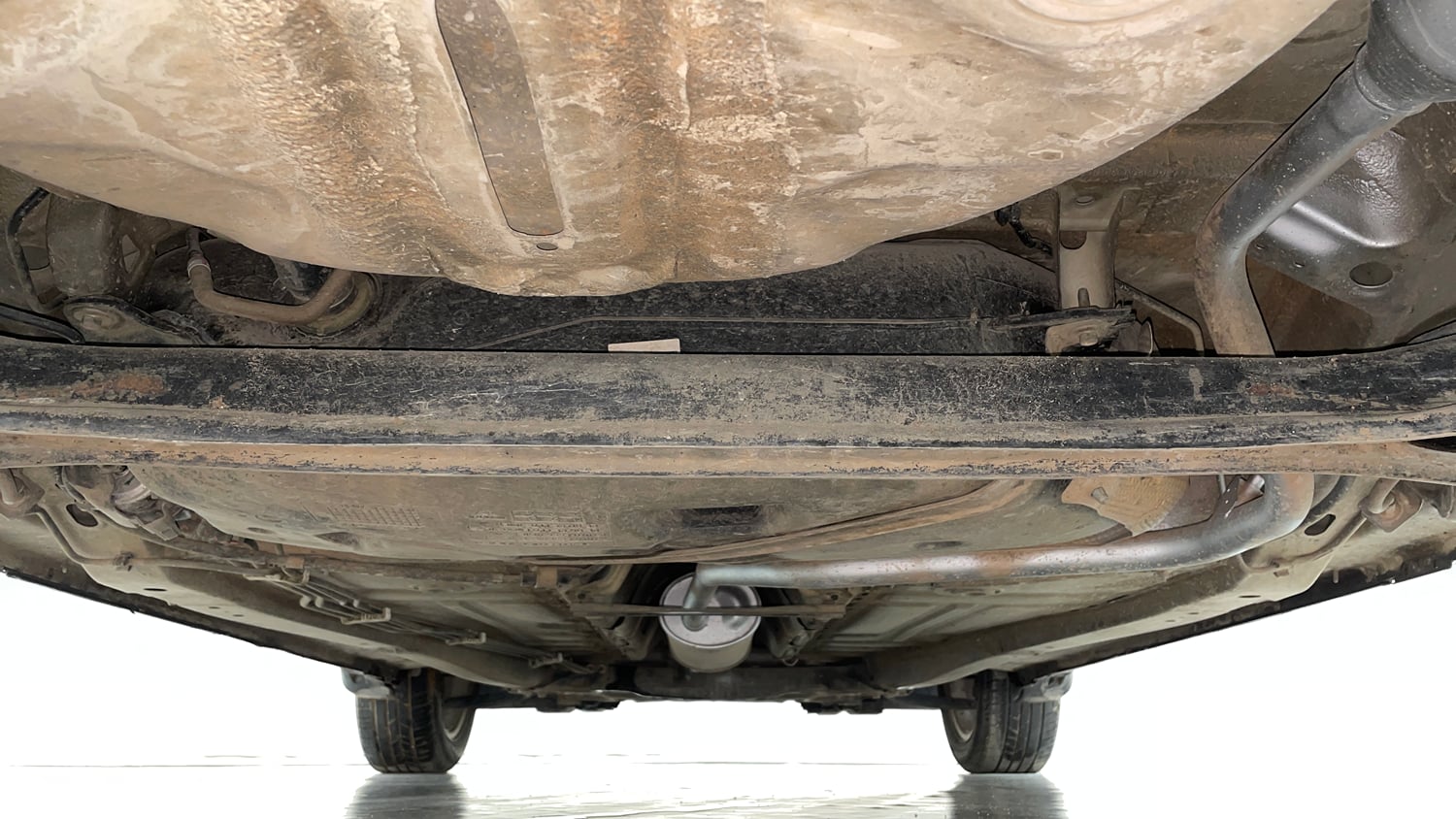 Used 2016 Maruti Suzuki Baleno Zeta 1.2 Petrol Manual extra REAR UNDERBODY VIEW (TAKEN FROM REAR)