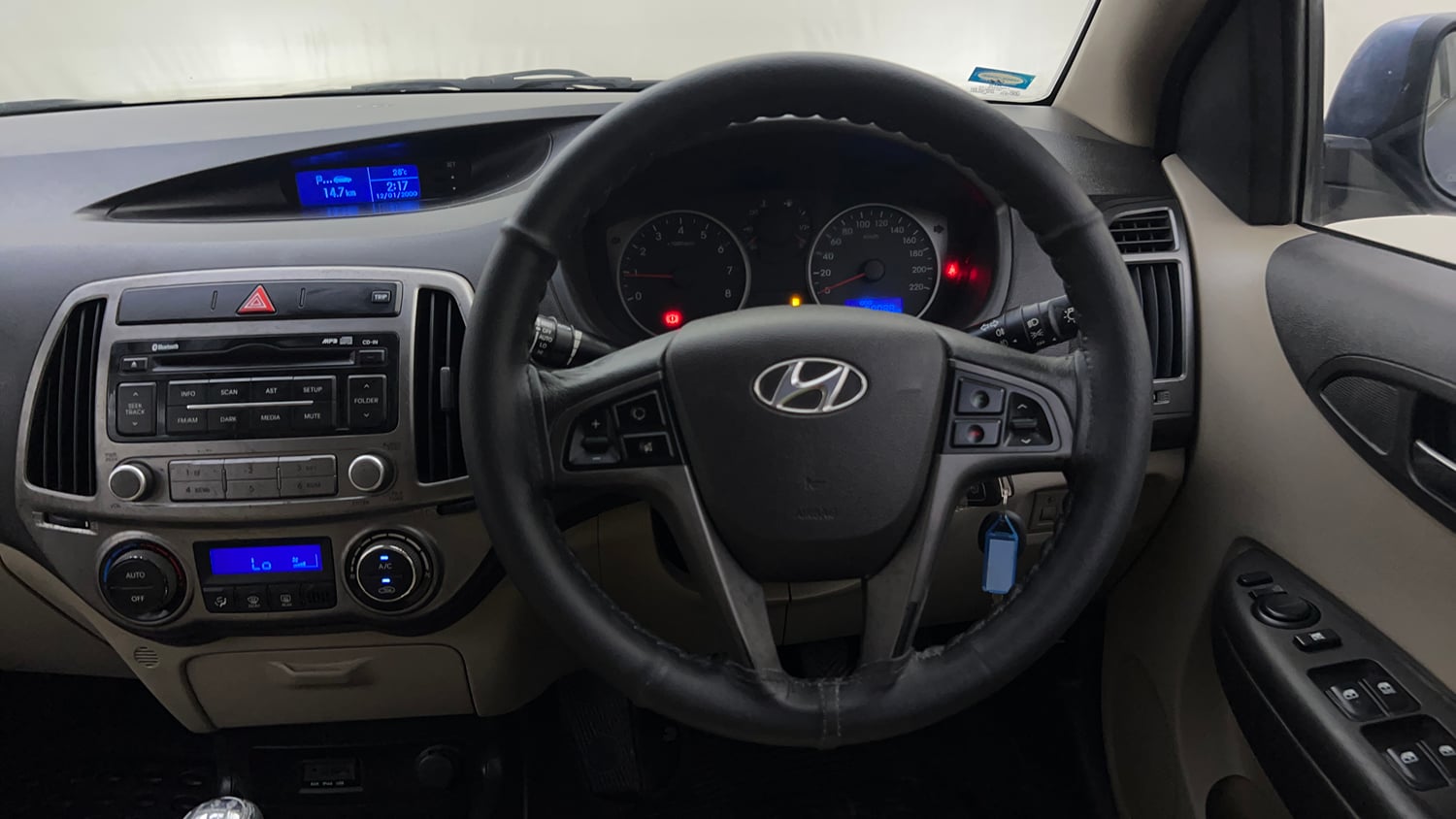 Used 2012 Hyundai i20 Sportz 1.2 Petrol Manual interior STEERING VIEW