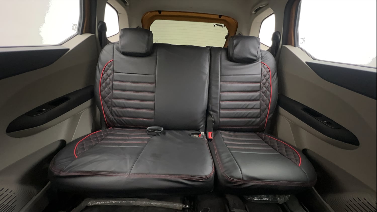 Used 2020 Renault Triber RXZ EASY-R AMT Petrol Automatic interior REAR SEAT CONDITION VIEW